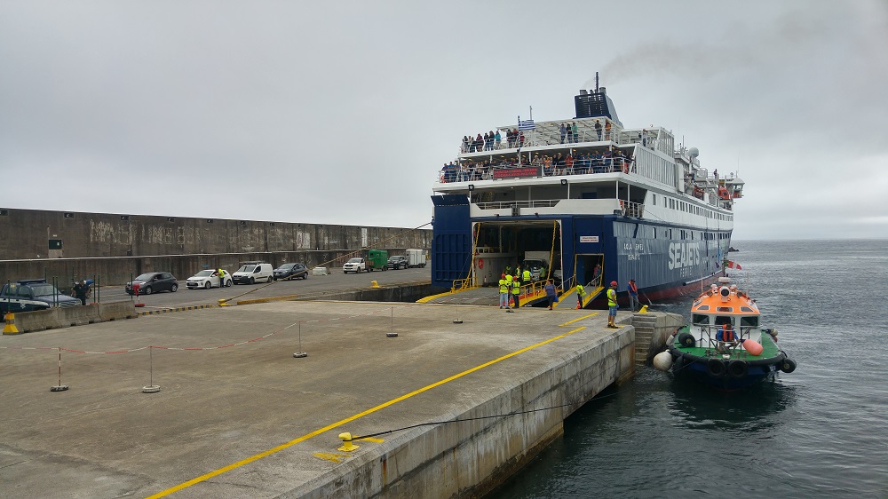 Le ferry venant d'arriver à Graciosa